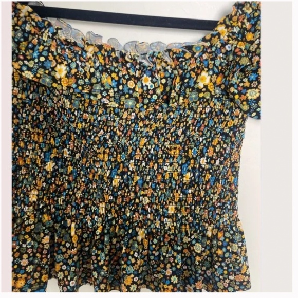 ⭐️Floral Off-the-Shoulder Smock Hipster Hippie Artsy Boho Art Girly Blouse Top - Picture 3 of 7